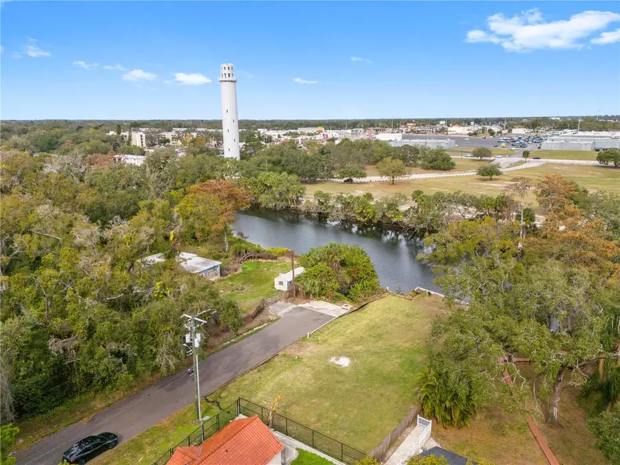 7920 N Branch Avenue, Tampa, FL 33604 - Image #2