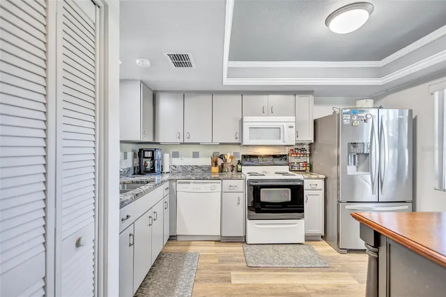 2231 Lark Circle E #F, Palm Harbor, FL 34684 - Image #3