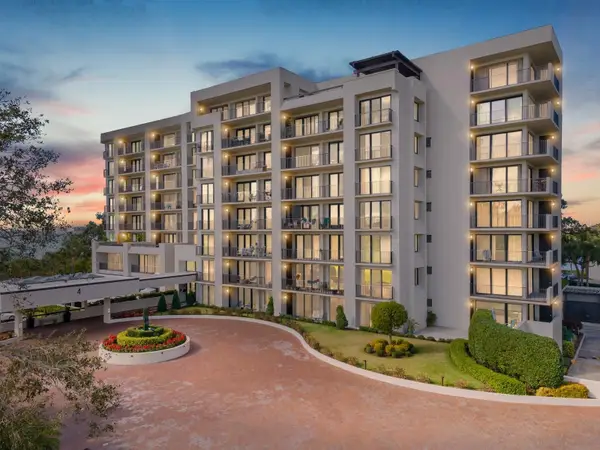 4 Belleview Boulevard #804, BELLEAIR, FL 33756