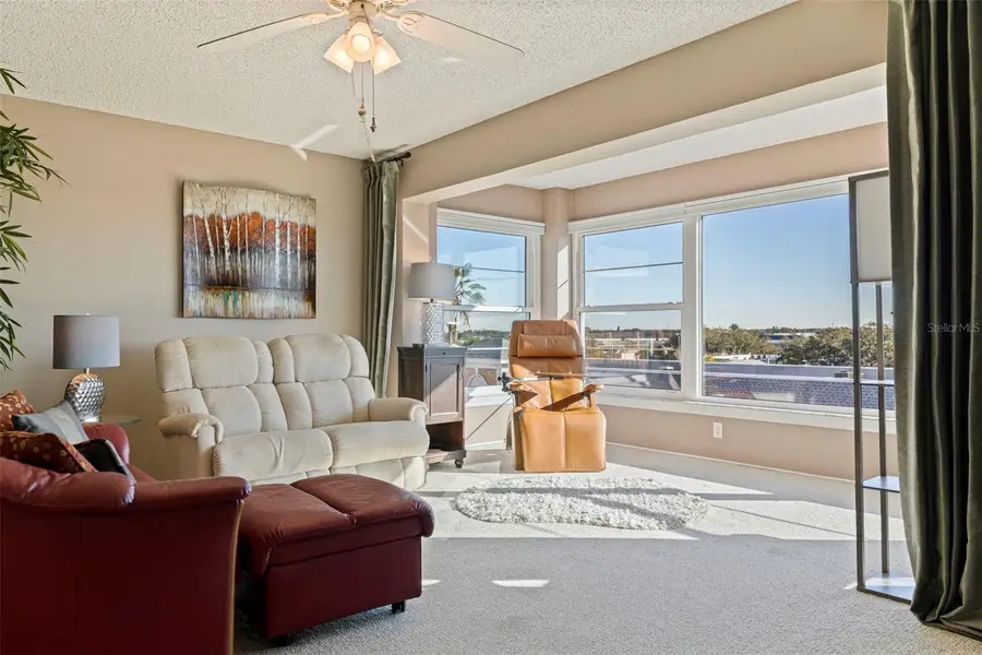 6800 20th Avenue N #504, Saint Petersburg, FL 33710 - Image #3