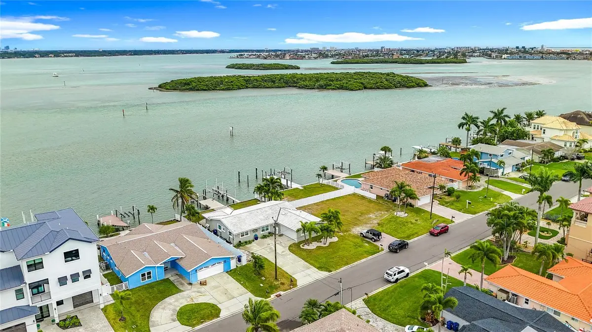 533 Johns Pass Avenue, Madeira Beach, FL 33708 - Image #1