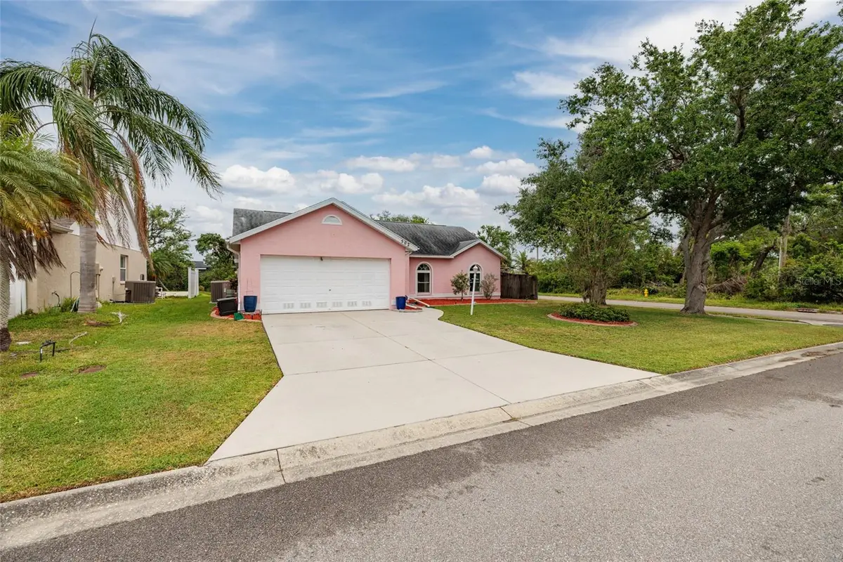 502 36th Street W, Palmetto, FL 34221 - Image #1