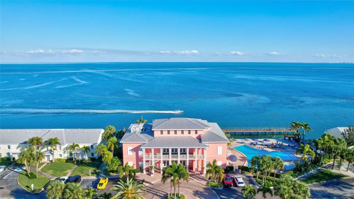 4799 Coquina Key Drive Se, Saint Petersburg, FL 33705 - Image #1