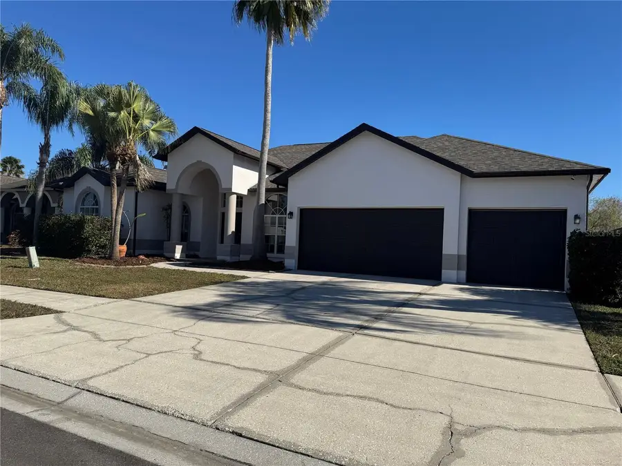 28724 Hanging Moss Loop, Wesley Chapel, FL 33543 - Image #2