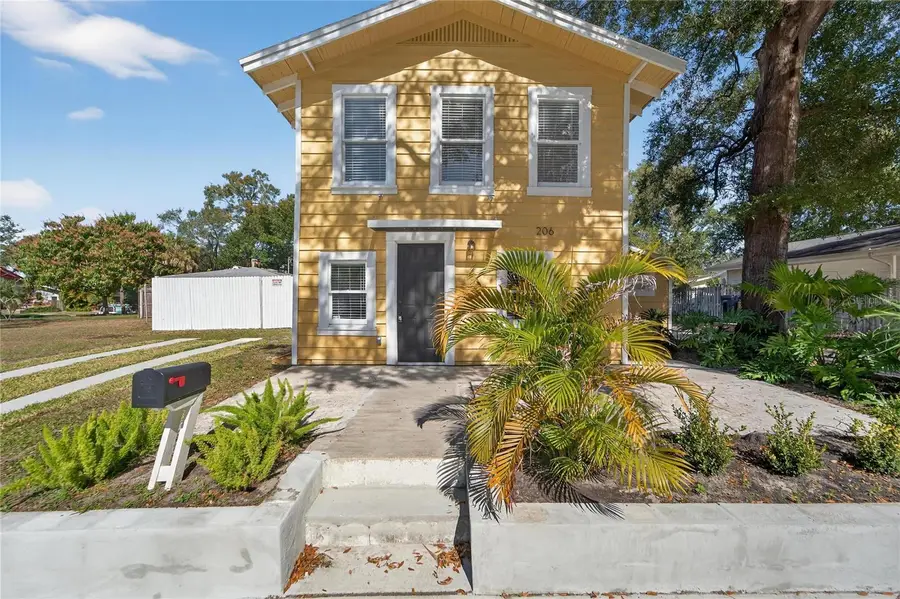 206 E Frierson Avenue, Tampa, FL 33603 - Image #2