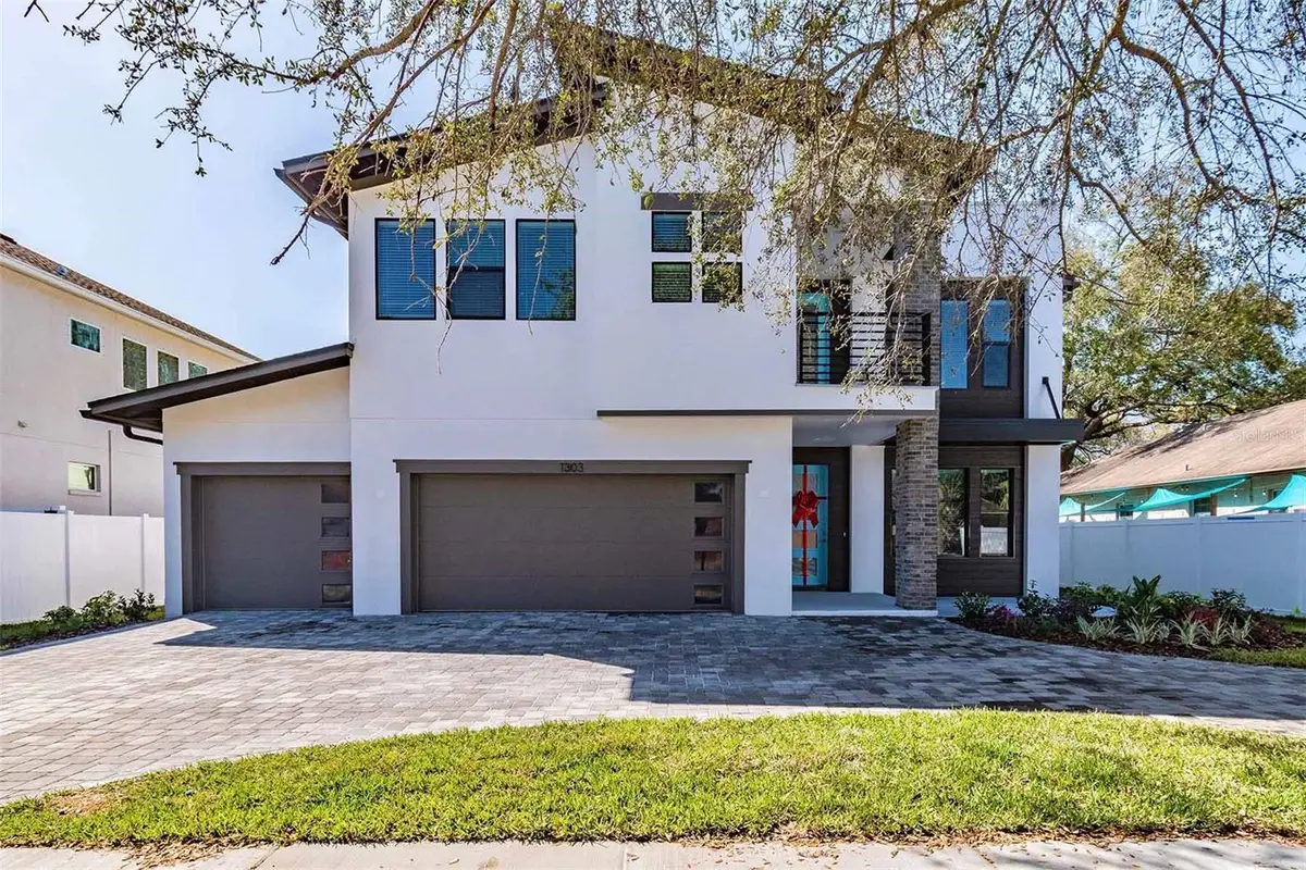 4732 S Wallcraft Drive, Tampa, FL 33611 - Image #1