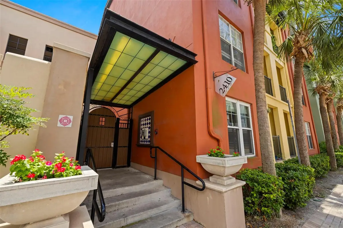 2410 W Azeele Street #214, Tampa, FL 33609 - Image #1