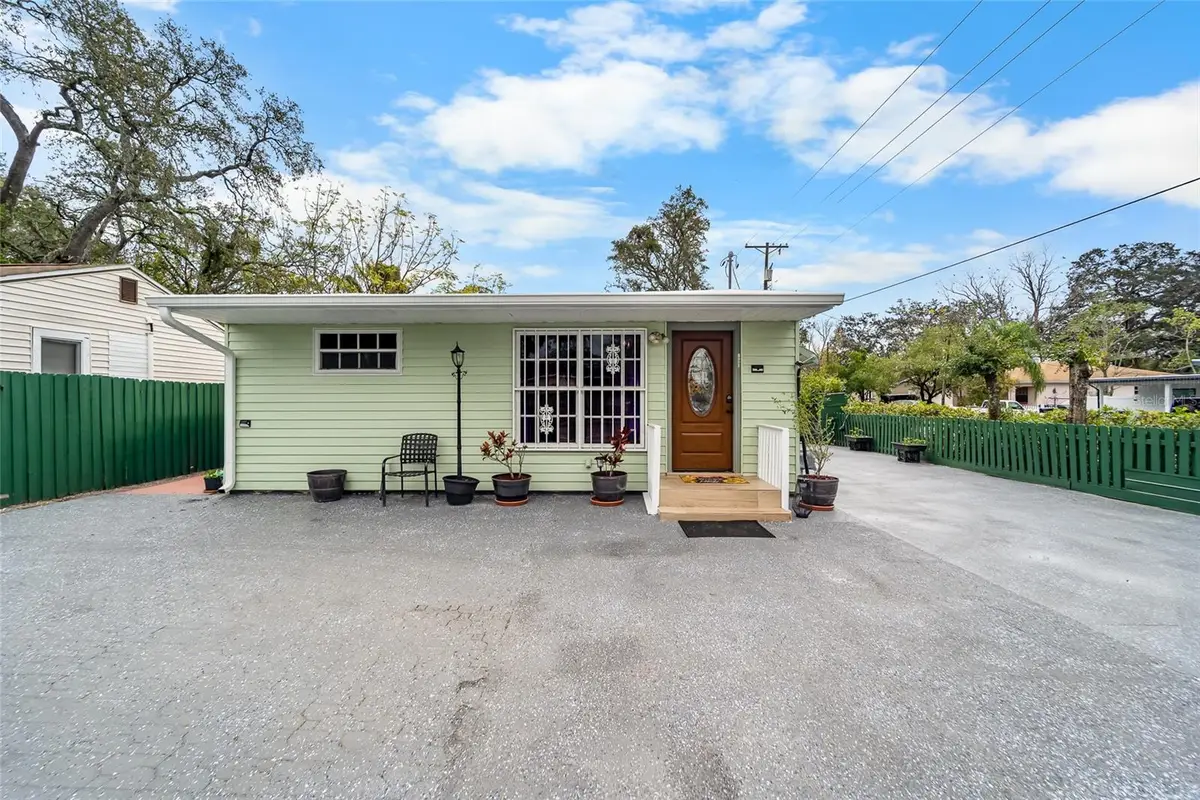 10001 N Arden Avenue, Tampa, FL 33612 - Image #1