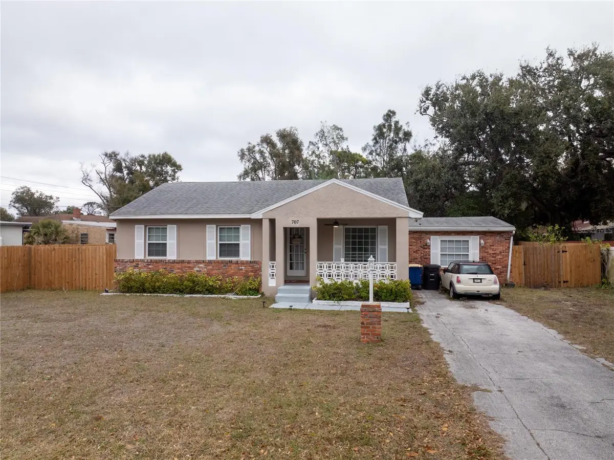 707 N Jefferson Avenue, Clearwater, FL 33755 - Image #1