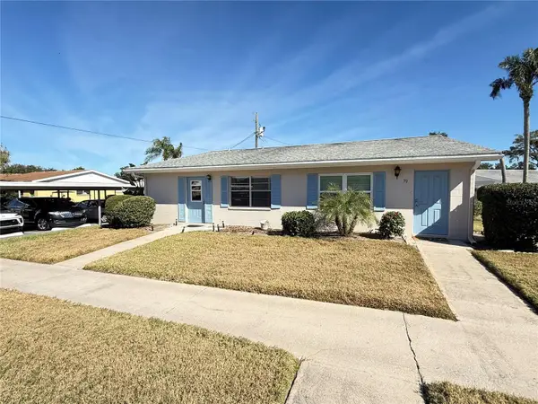 402 Dorchester Place #40, SUN CITY CENTER, FL 33573