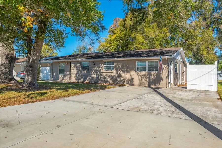 2609 Lorraine Street, Tampa, FL 33614 - Image #2