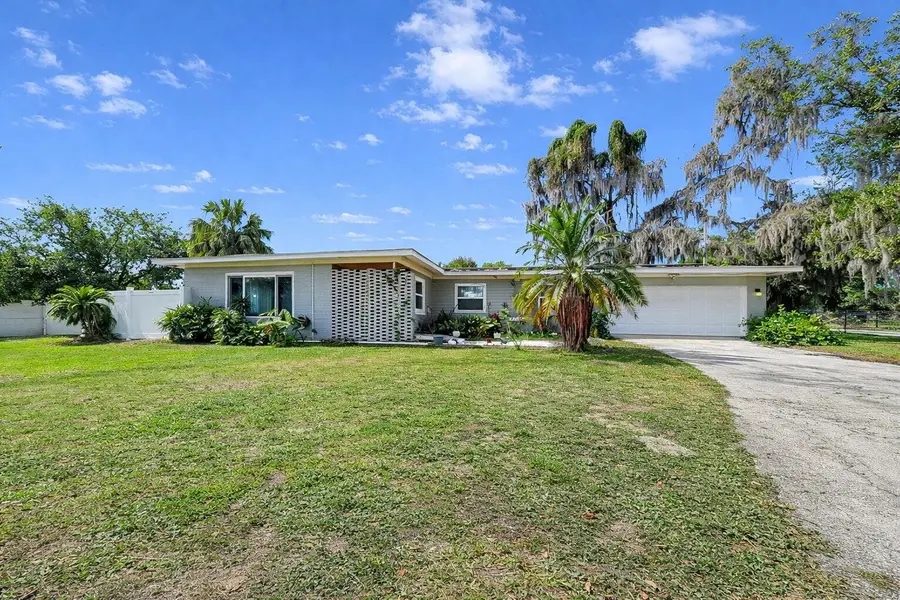 913 Helena Drive, Brandon, FL 33511 - #2