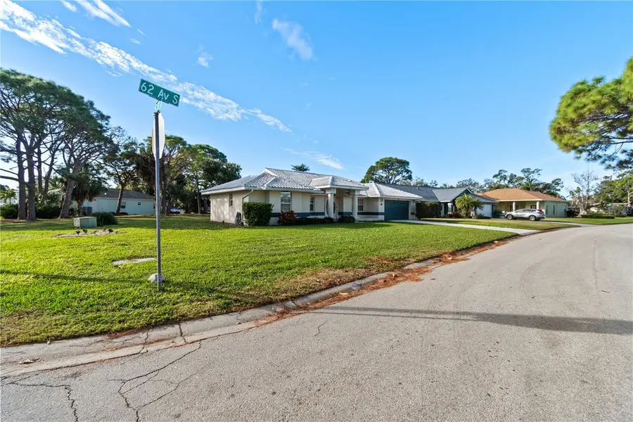 2500 S 62nd Avenue, Saint Petersburg, FL 33712 - Image #2