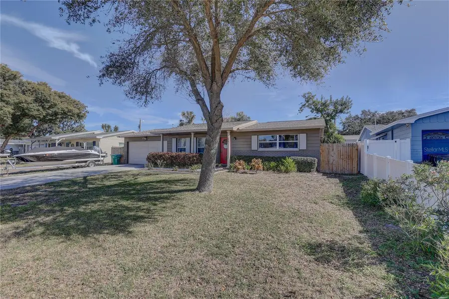 8497 137th Street, Seminole, FL 33776 - Image #2