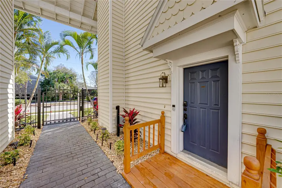 307 S Bungalow Park Avenue #B, Tampa, FL 33609 - Image #3