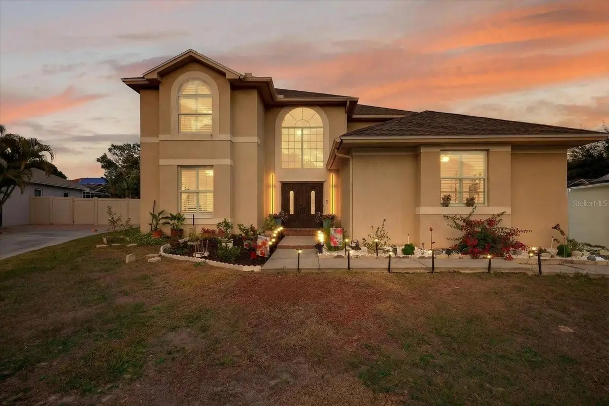 811 Sandcastle Circle, Brandon, FL 33511 - Image #1