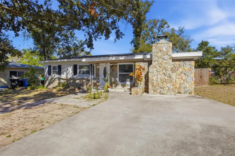 7024 Ponderosa Drive, Tampa, FL 33637 - Image #3