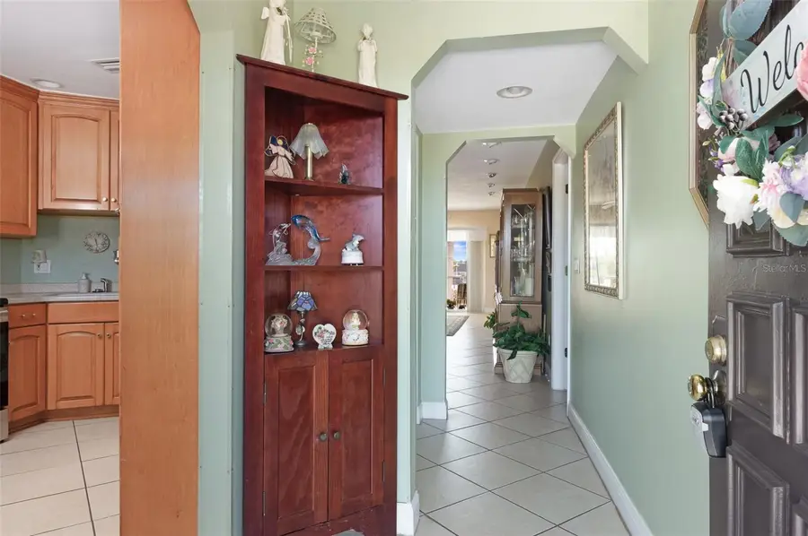 8681 Bardmoor Boulevard #301C, Seminole, FL 33777 - Image #3