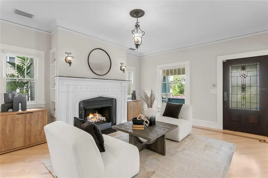 446 13th Avenue Ne, Saint Petersburg, FL 33704 - #3