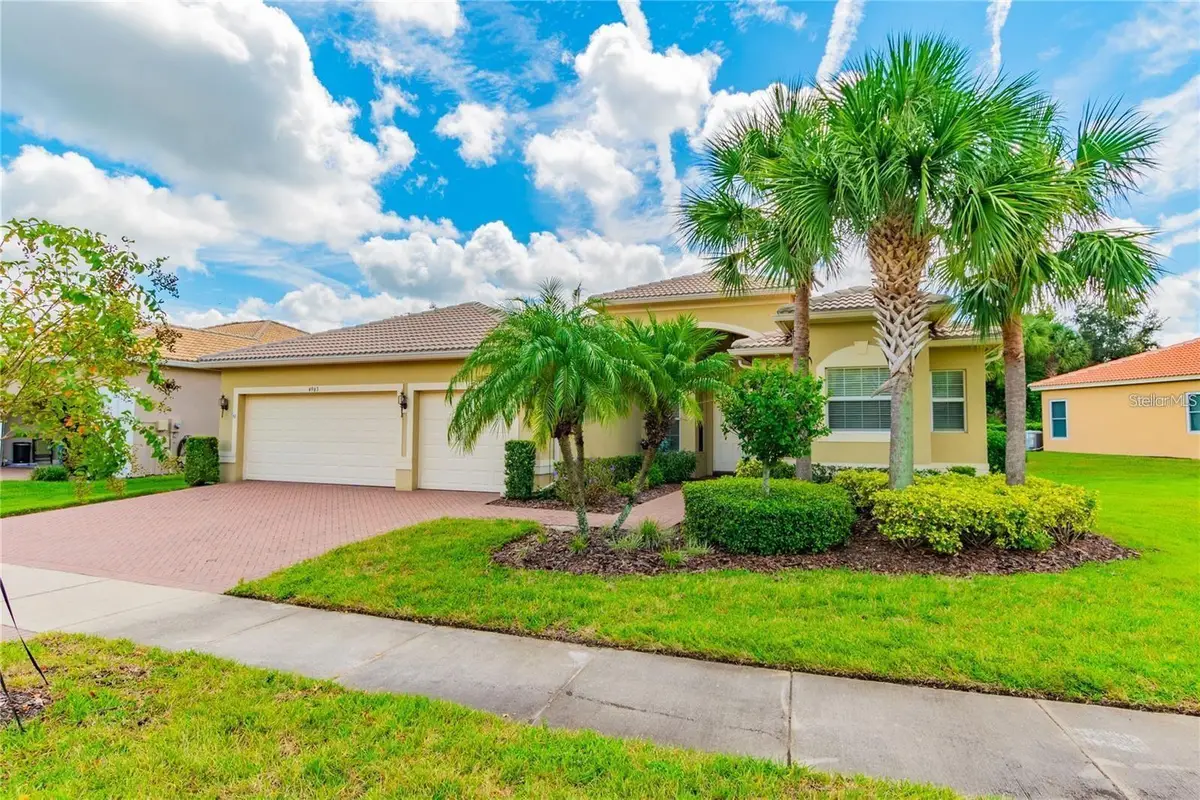 4963 Sapphire Sound Drive, Wimauma, FL 33598 - Image #1
