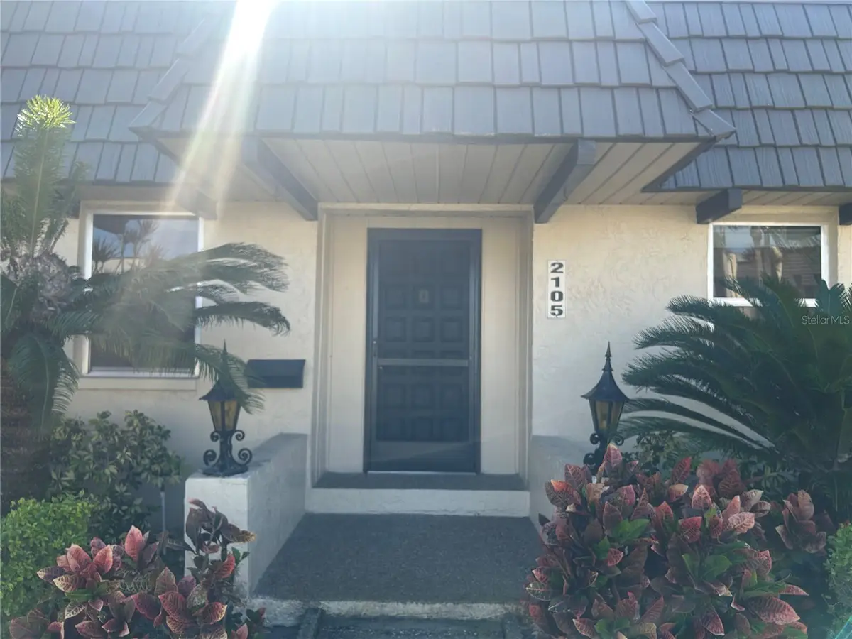 2105 Cordova Green #2105, Seminole, FL 33777 - Image #1