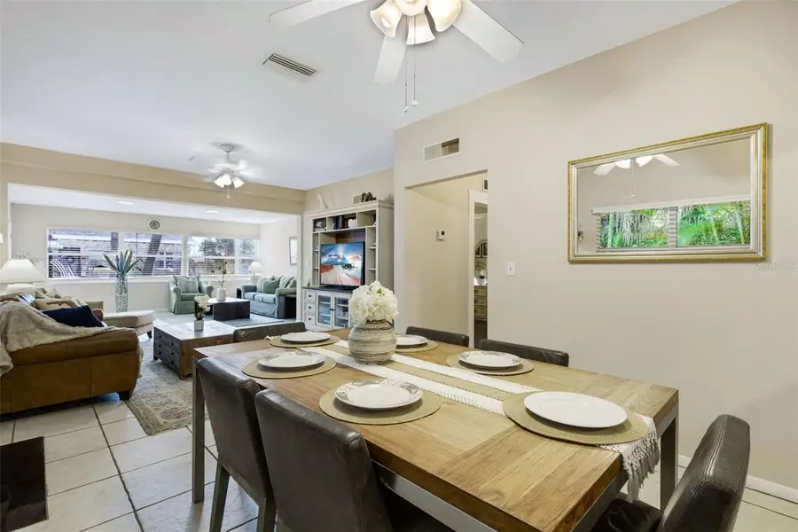 18 Heilwood Street, Clearwater, FL 33767 - Image #3