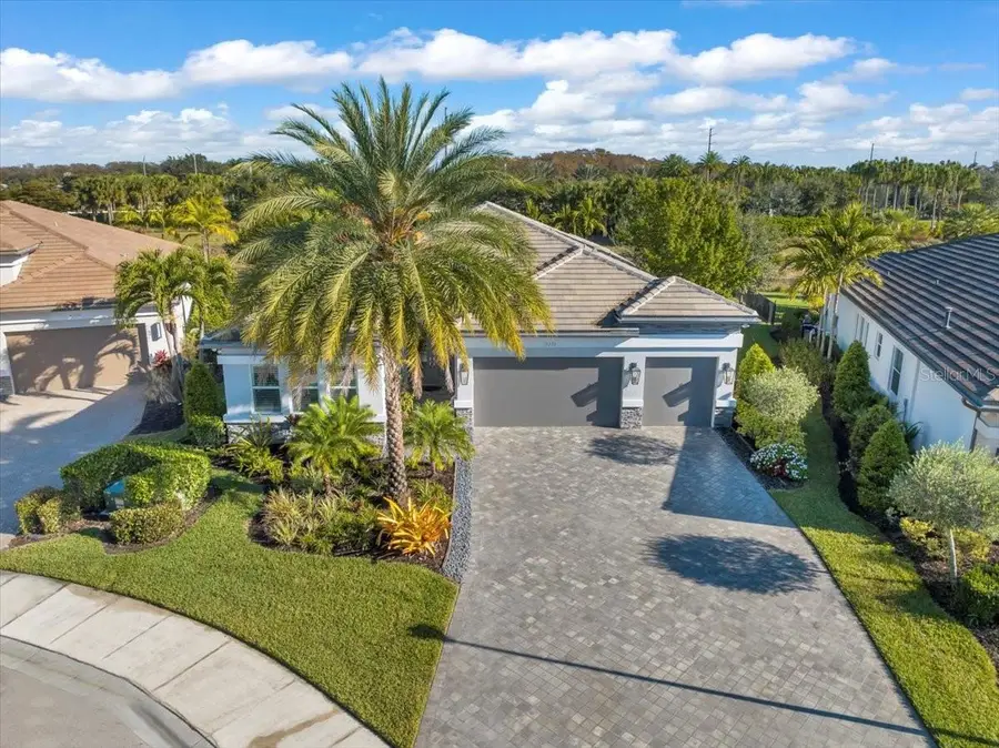 11230 Daphne Court, Naples, FL 34120 - #3