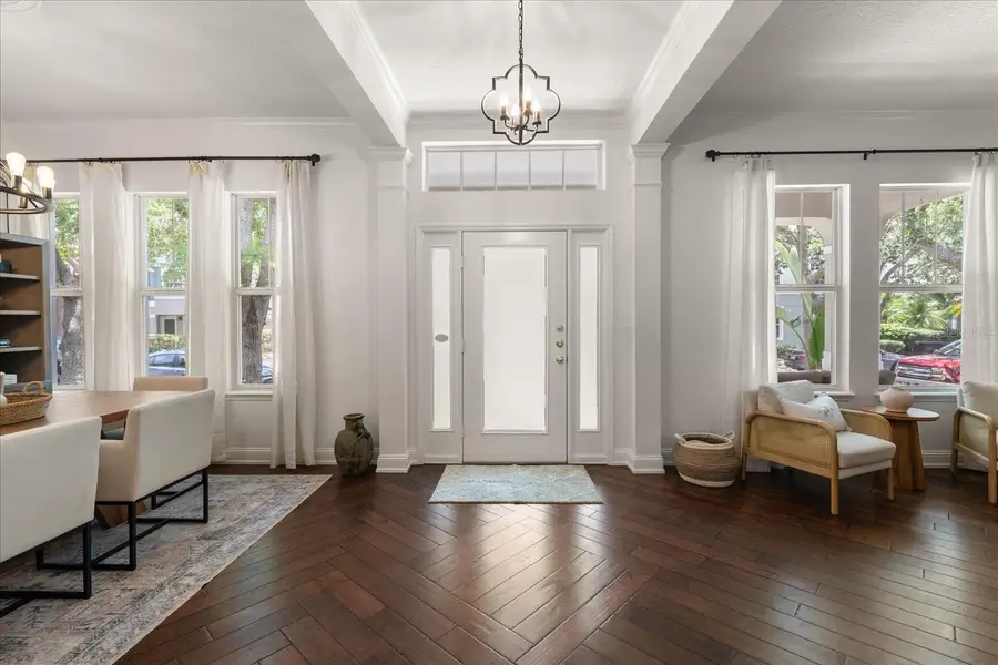 10021 Brompton Drive, Tampa, FL 33626 - Image #3