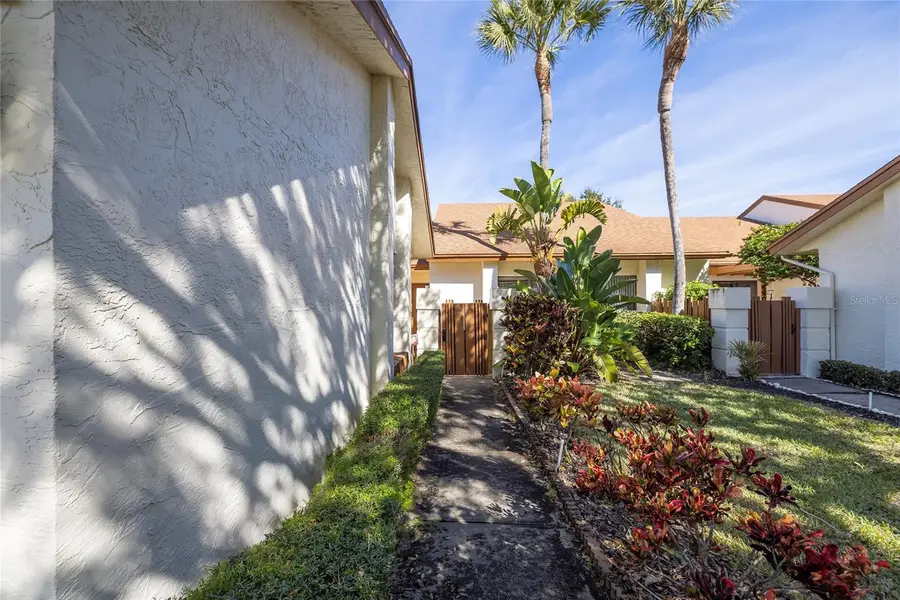 3055 Pelican Place, Clearwater, FL 33762 - Image #3