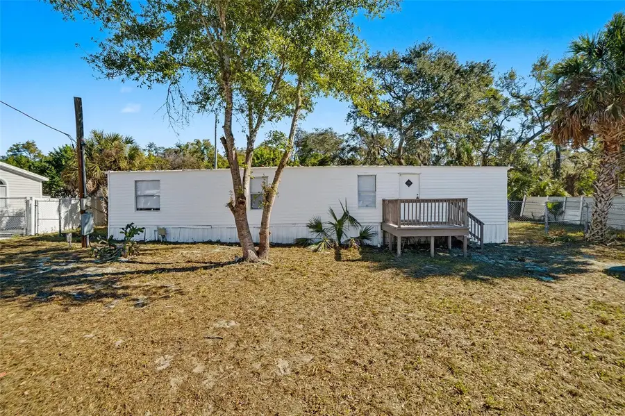 10914 Country Haven Drive, Gibsonton, FL 33534 - Image #2