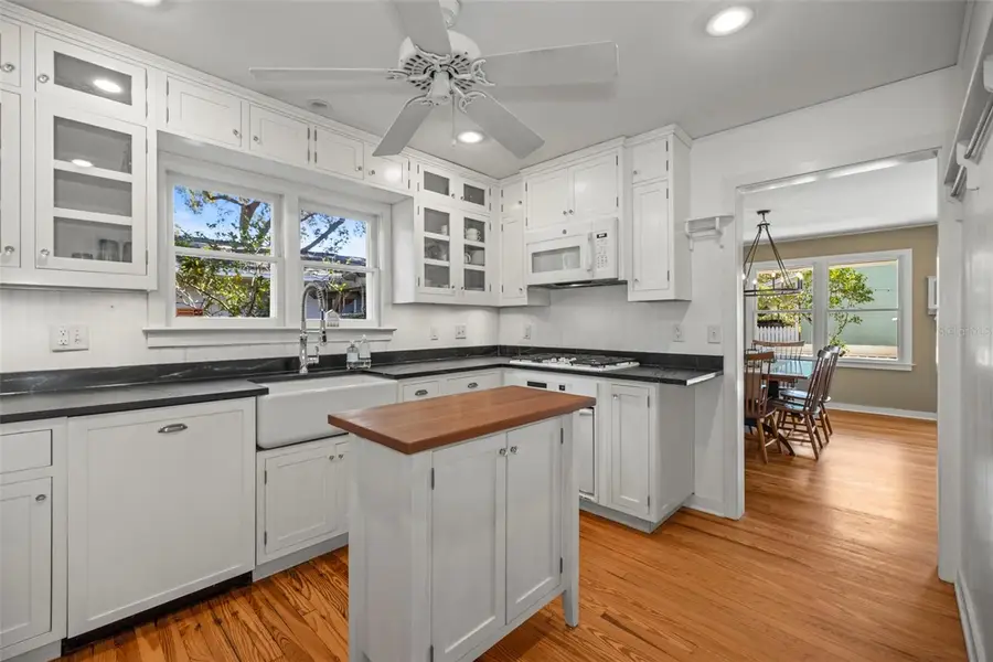 637 Scotland Street, Dunedin, FL 34698 - Image #3