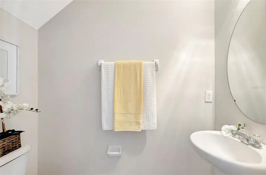 359 Cascade Bend Drive, Ruskin, FL 33570 - Image #3