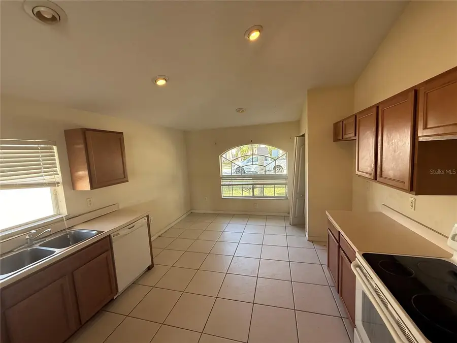 2313 Lawrence Hall Street, Ruskin, FL 33570 - Image #2