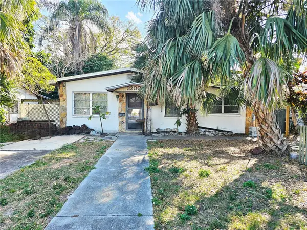 3200 35th Avenue N, ST PETERSBURG, FL 33713
