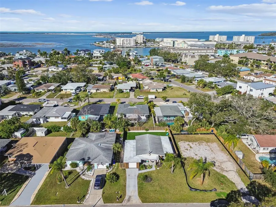 2488 Del Rio Way, Dunedin, FL 34698 - Image #2