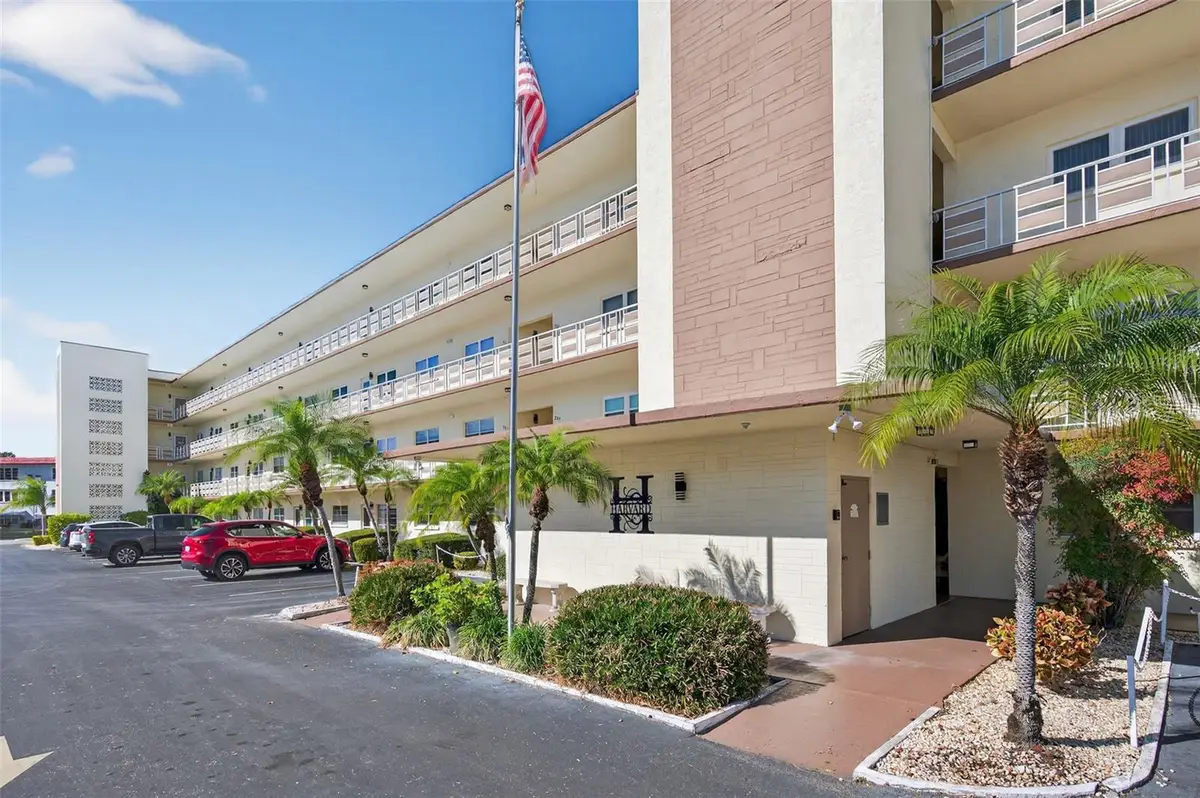 5705 80th Street N #105, Saint Petersburg, FL 33709 - Image #1