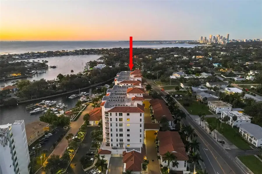 1325 Snell Isle Boulevard Ne #302, Saint Petersburg, FL 33704 - Image #3
