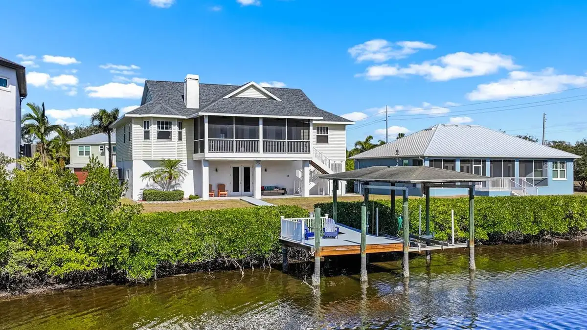 404 Inlet Road, Ruskin, FL 33570 - Image #1