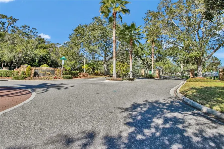 2226 Climbing Ivy Drive, Tampa, FL 33618 - Image #3