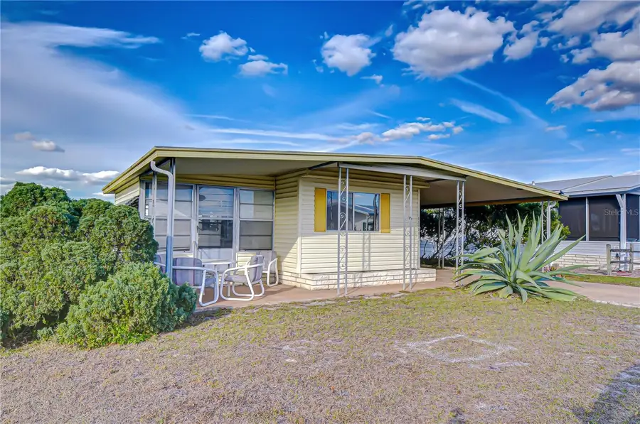 35023 Zephyr Shores Drive, Zephyrhills, FL 33541 - Image #2