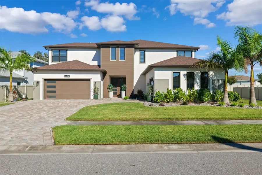 8684 Sanders Tree Loop, Wesley Chapel, FL 33545 - Image #2