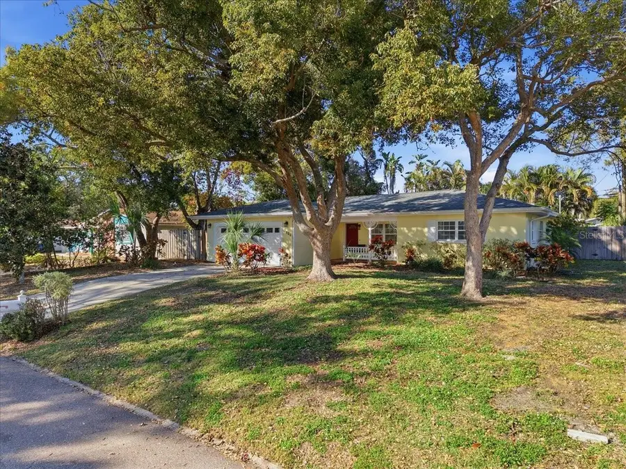 1926 Sandra Drive, Clearwater, FL 33764 - Image #2