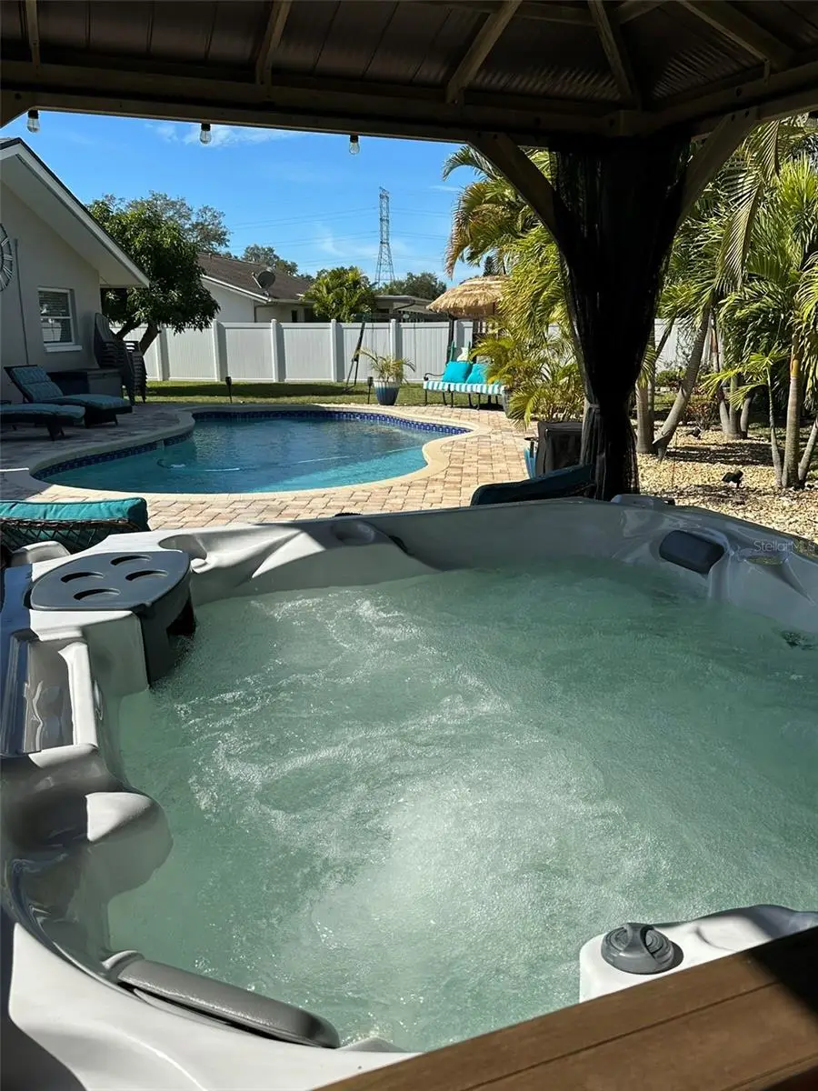 2686 Clubhouse Drive S, Clearwater, FL 33761 - Image #2