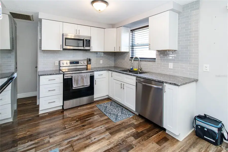 5121 Larch Lane, New Port Richey, FL 34653 - Image #3