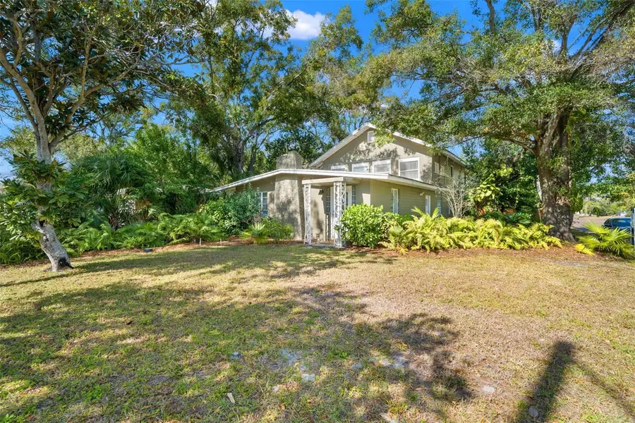 4701 3rd Avenue S, Saint Petersburg, FL 33711 - #3