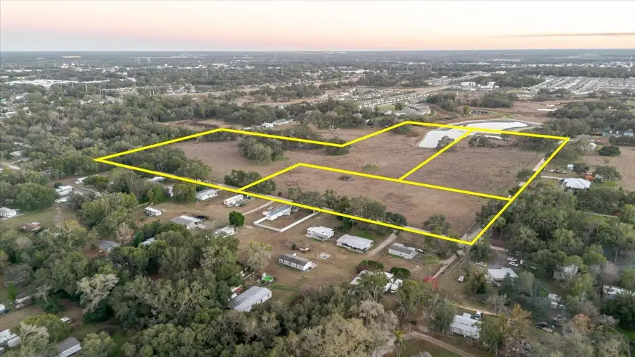 36630 Sunshine Road, Zephyrhills, FL 33541 - Image #2