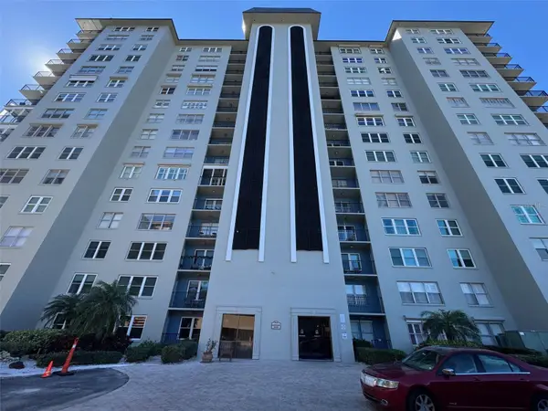 5220 Brittany Drive S #1108, ST PETERSBURG, FL 33715