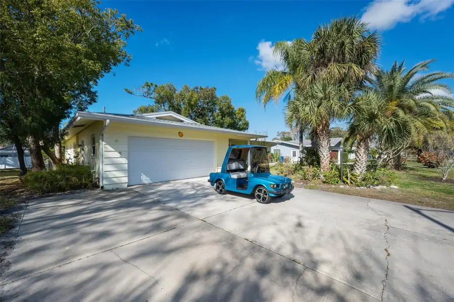 2310 Sarazen Dr, Dunedin, FL 34698 - Image #3