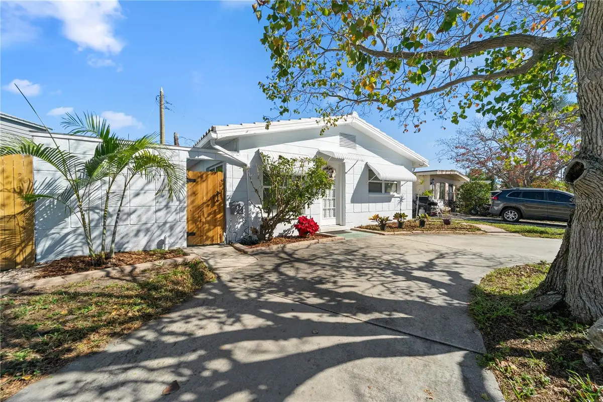 11155 2nd Street E, Treasure Island, FL 33706 - #1