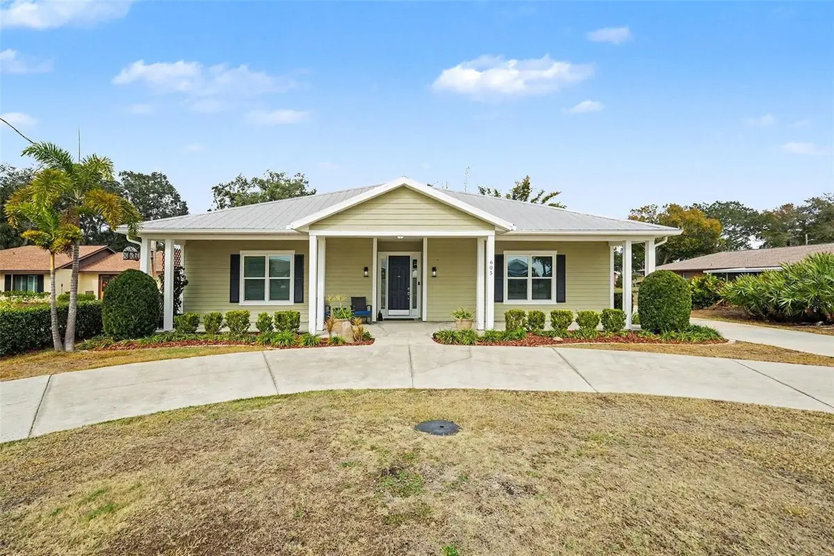 605 Manatee Drive, Ruskin, FL 33570 - Image #1